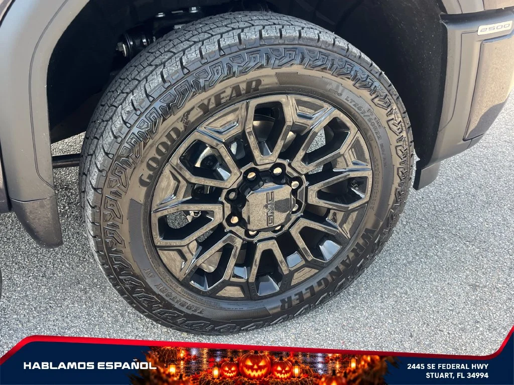 New 2026 Titanium Rush Metallic GMC Denali image 21