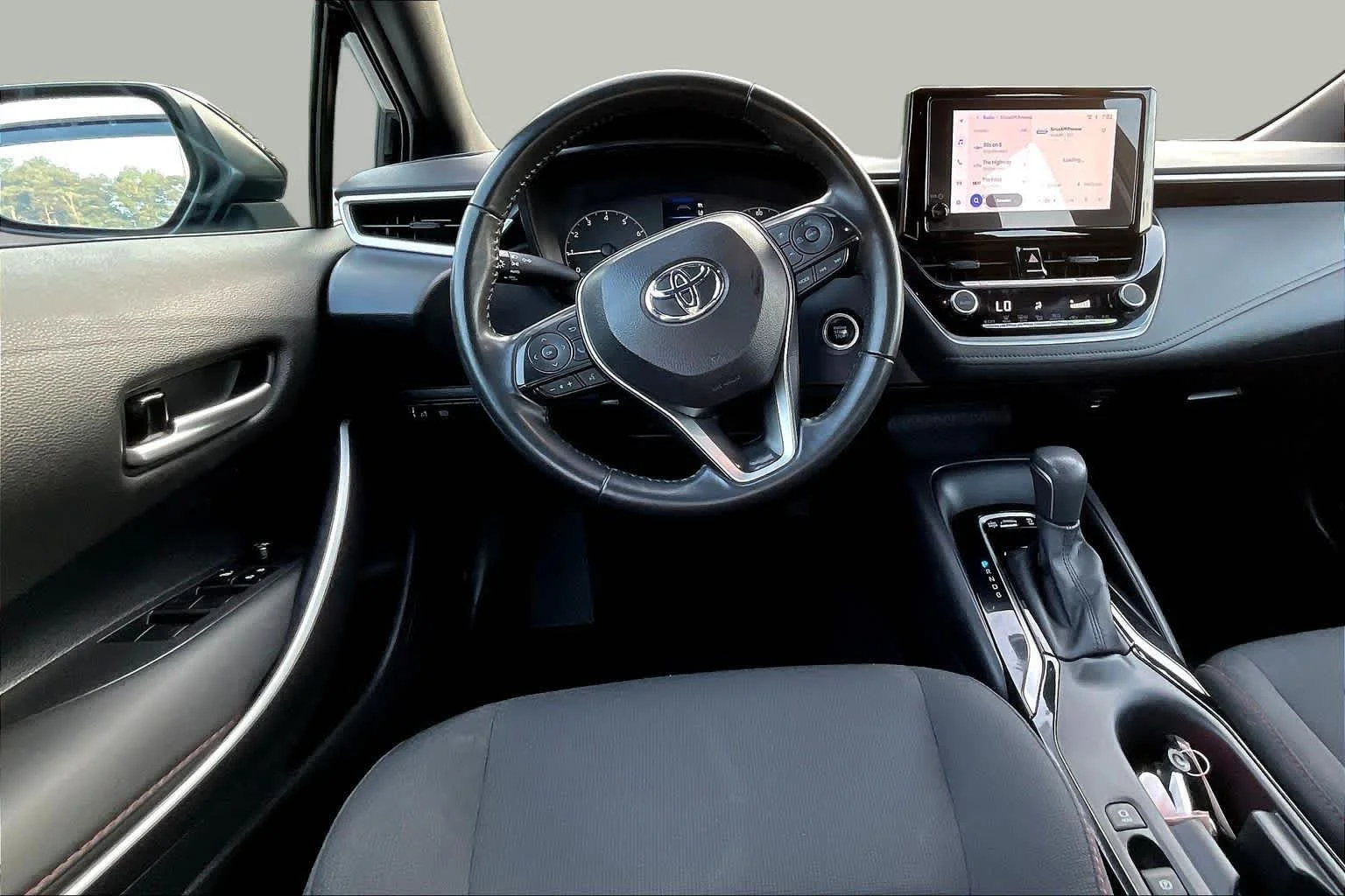 Certified Used 2025 Midnight Black Metallic Toyota SE image 6