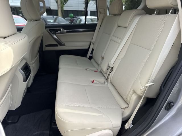 Certified Used 2023 Silver Lexus 460 image 23