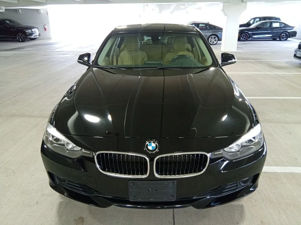 Used 2015 Jet Black BMW 328i xDrive image 2