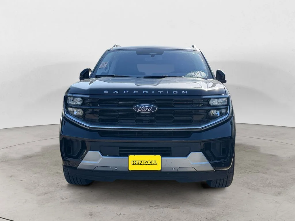 Certified Used 2025 Black Ford Platinum image 5