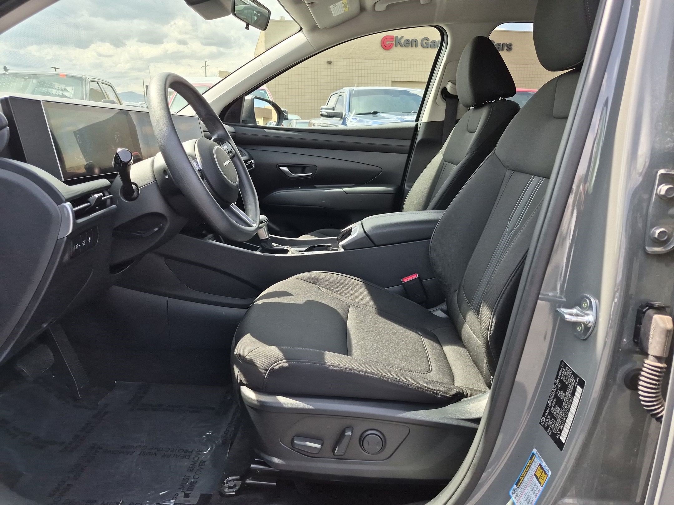 Used 2026 Hampton Gray Hyundai SEL image 15