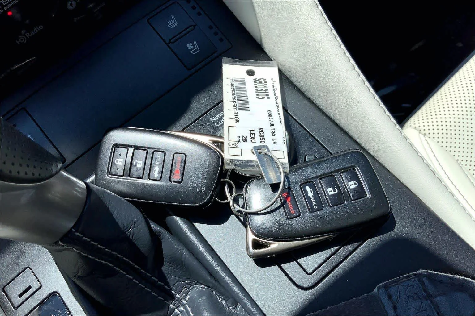 Certified Used 2025 ULTRA WHITE Lexus F SPORT image 15