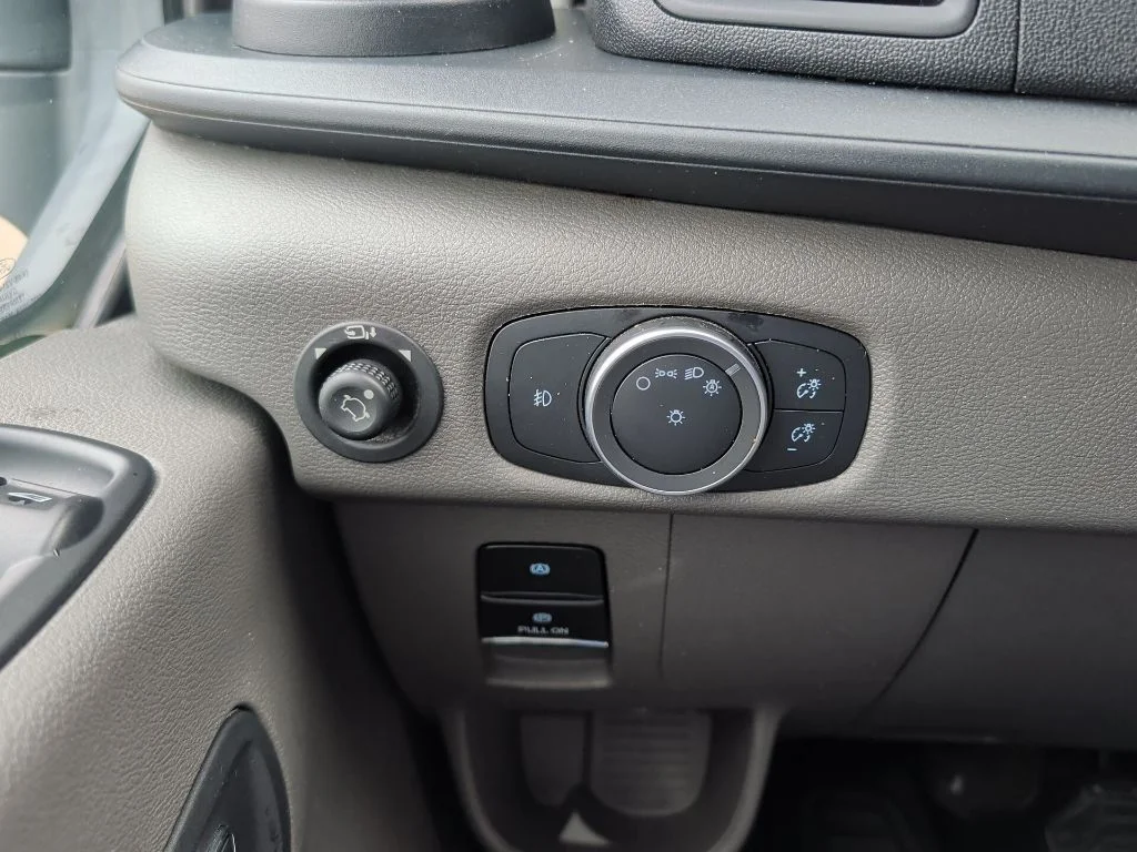 Used 2023 White Ford XLT image 13