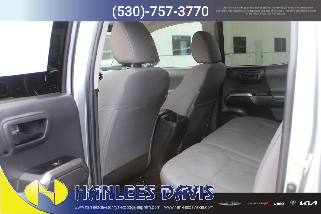 Used 2022 Silver Toyota SR5 image 15