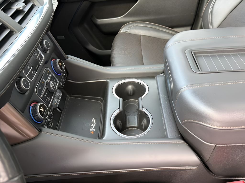 Used 2023 Black Chevrolet High Country image 22