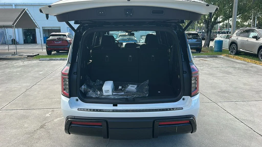 2026 Nissan Armada PRO-4X - Photo 30
