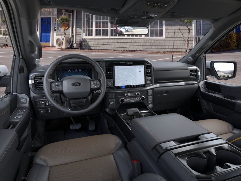 New 2025 Oxford White Ford Tremor image 9