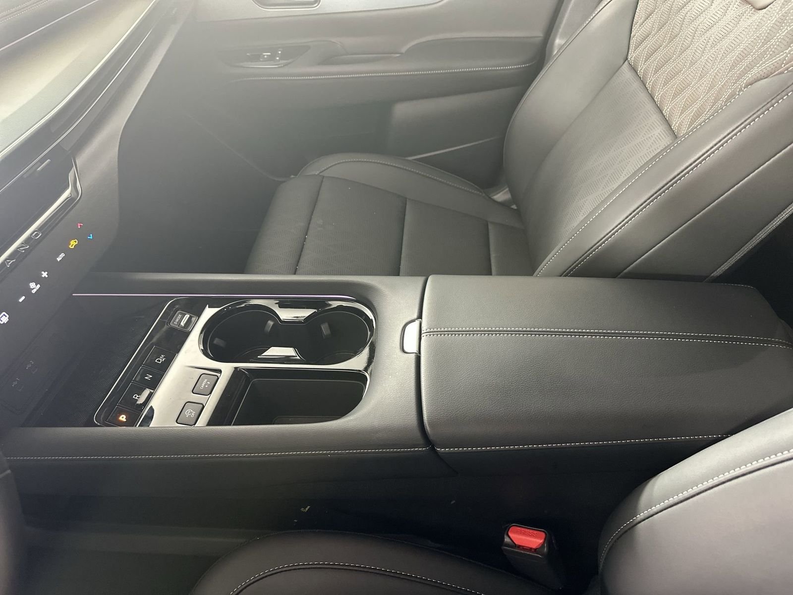 2025 Nissan Murano Platinum - Photo 21