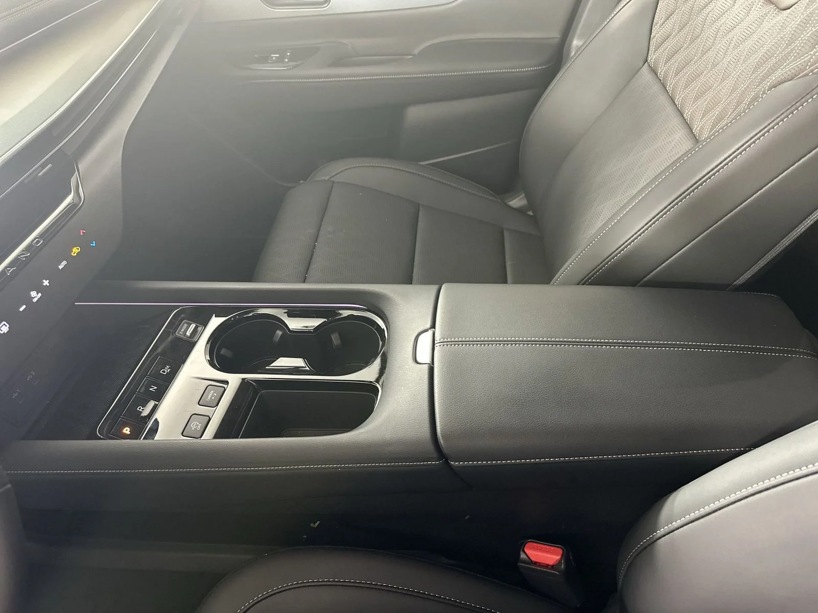 2025 Nissan Murano Platinum - Photo 21