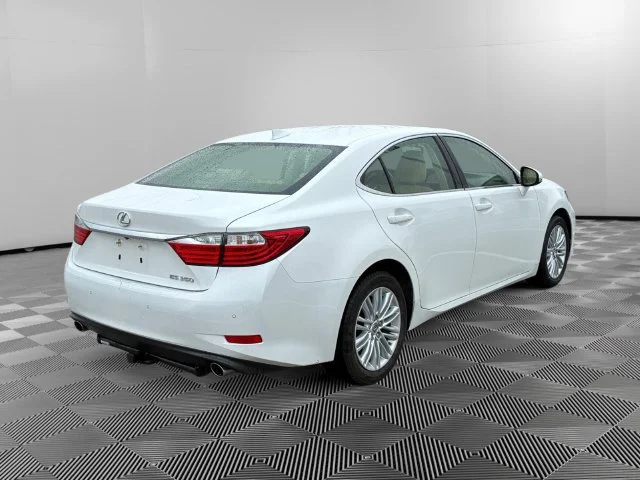 Certified Used 2015 White Lexus NA image 5