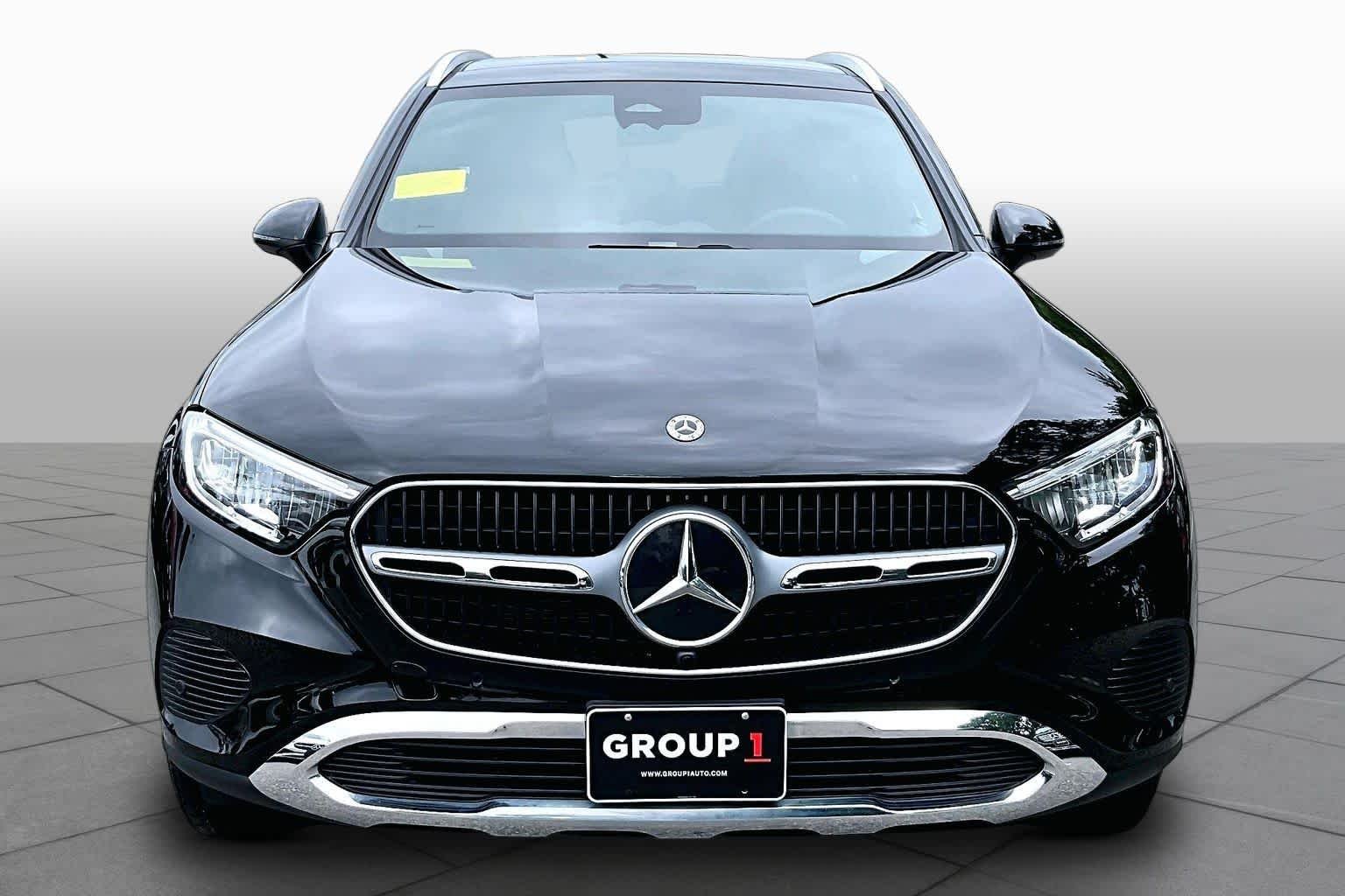 Used 2024 Polar White Mercedes-Benz GLC 300 image 4