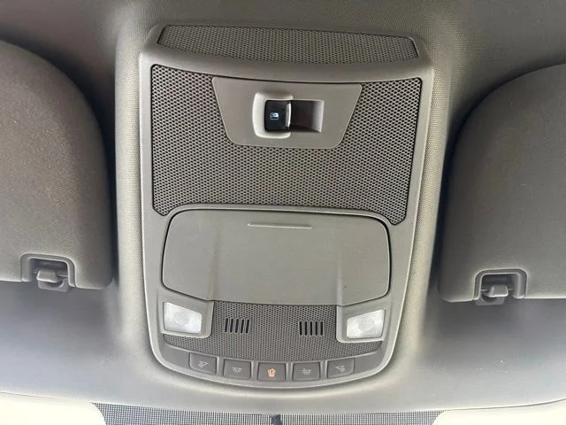 Used 2018  Ford XLT image 14