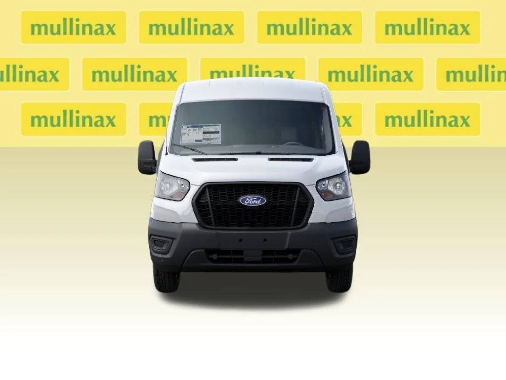 New 2027 White Ford Base image 15