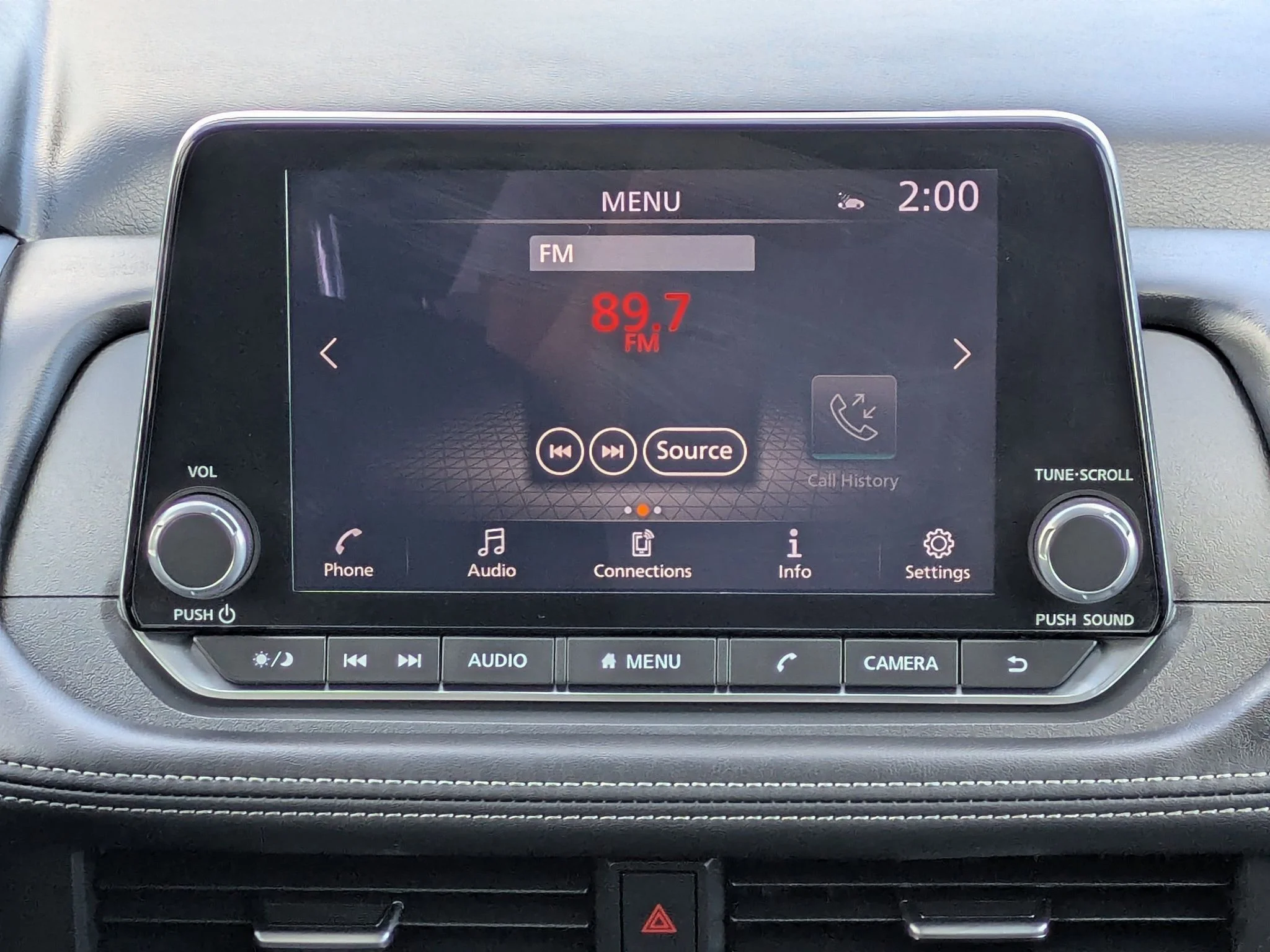 Used 2024 Everest White Pearl Nissan SV image 19