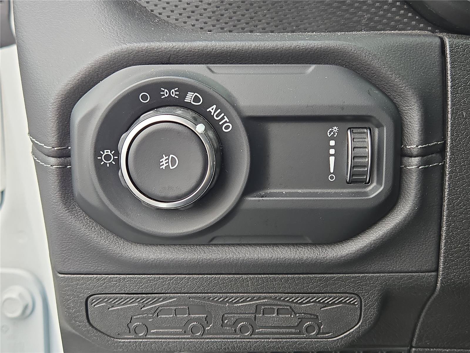 2025 Jeep Wrangler 4-Door Rubicon - Photo 22