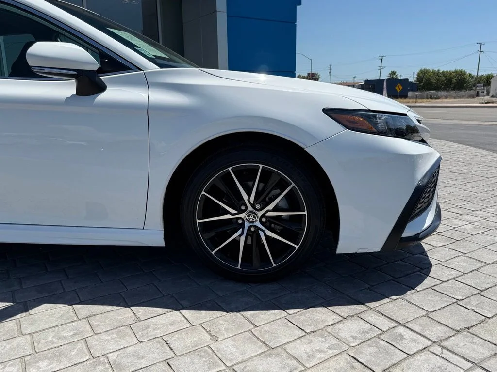 Used 2023 White Toyota SE image 5