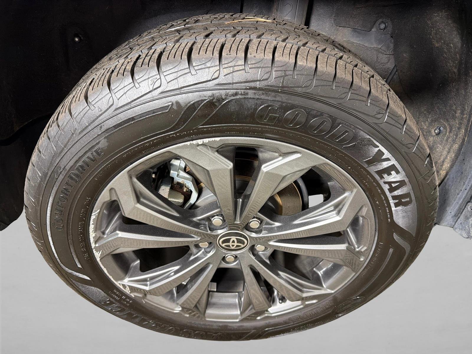 Used 2023 Gray Toyota Hybrid Limited image 18