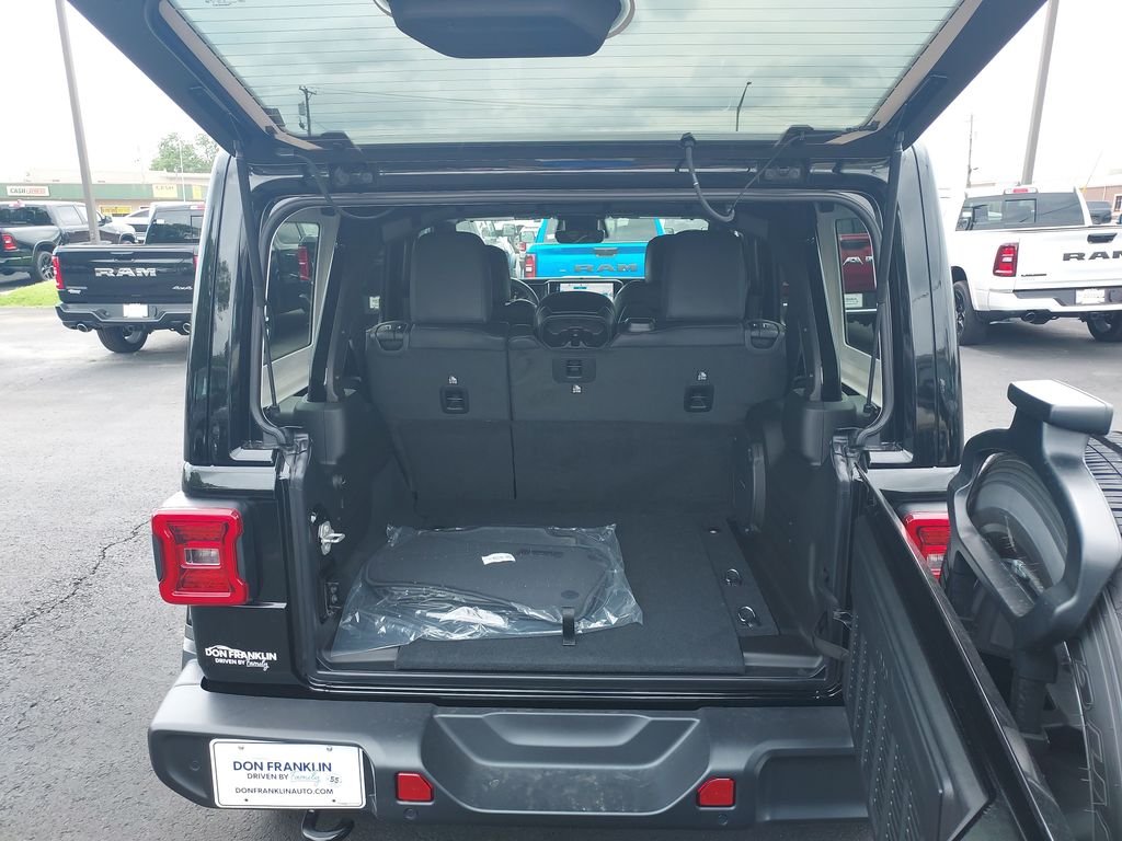 New 2026 Black Jeep Sahara image 9