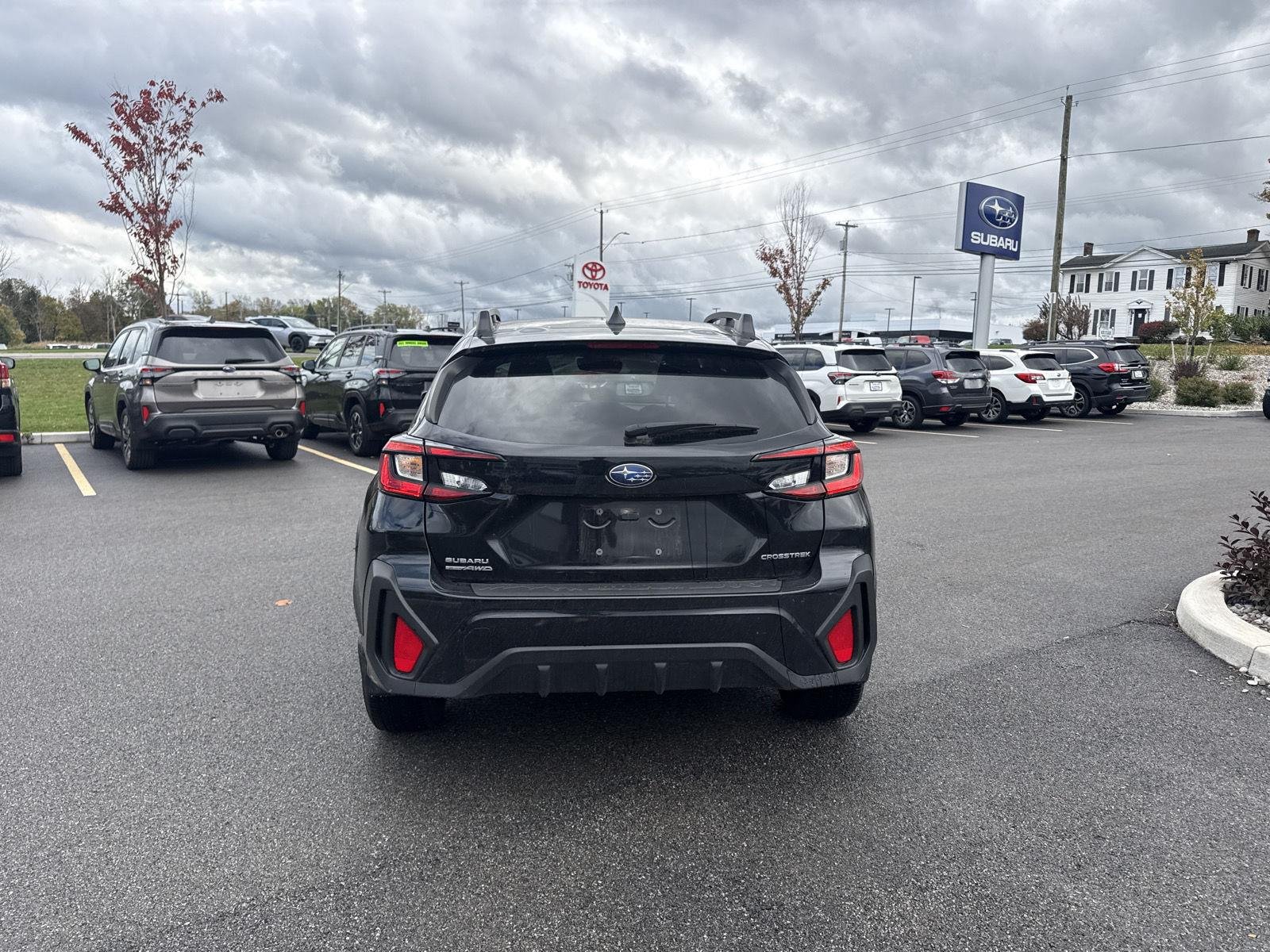 Used 2024 Crystal Black Silica Subaru Premium image 7