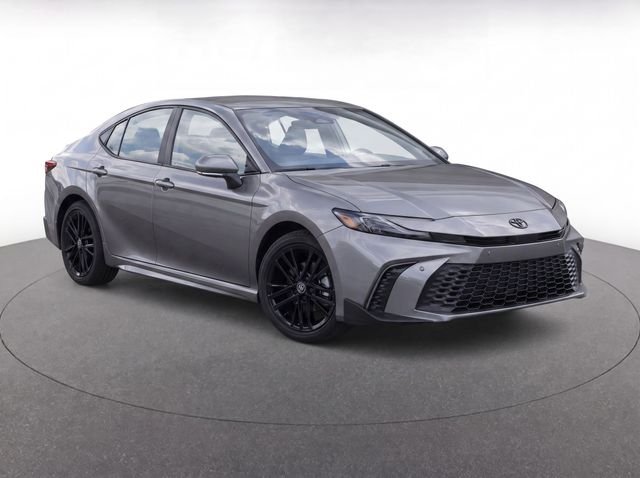 Used 2026  Toyota SE image 2