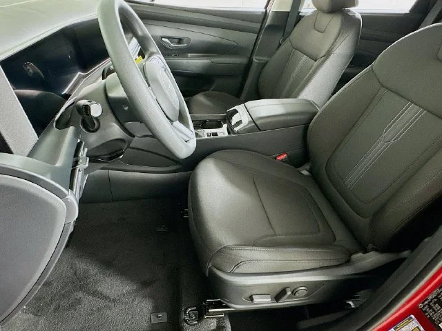 New 2026 Hyundai TUCSON SEL