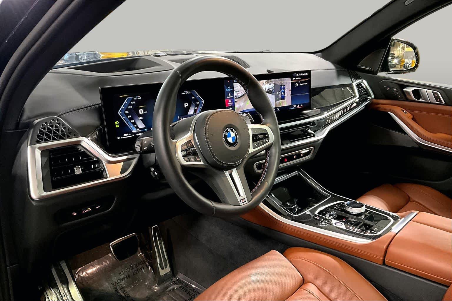 Used 2025 Tanzanite Blue II Metallic BMW M60i image 18