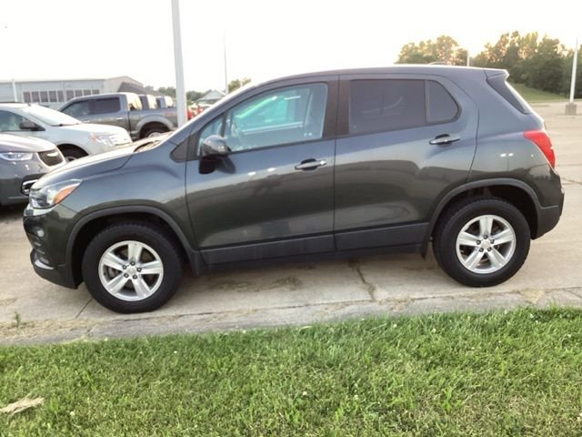 Used 2020 Gray Chevrolet LS image 17