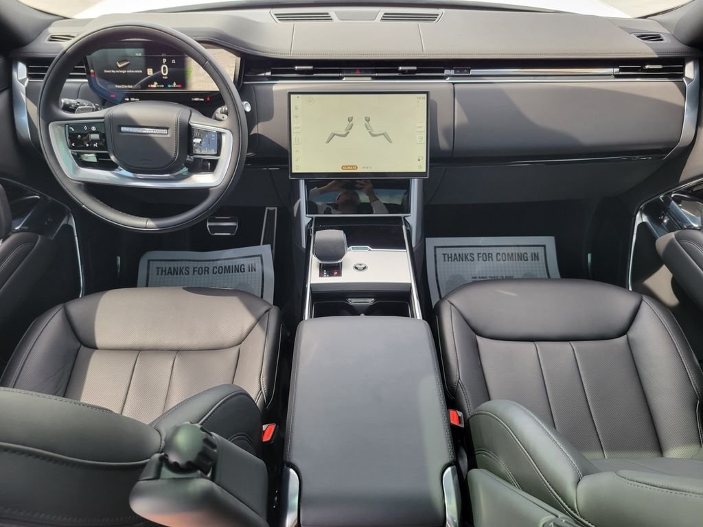 Used 2026 White Land Rover SE image 15