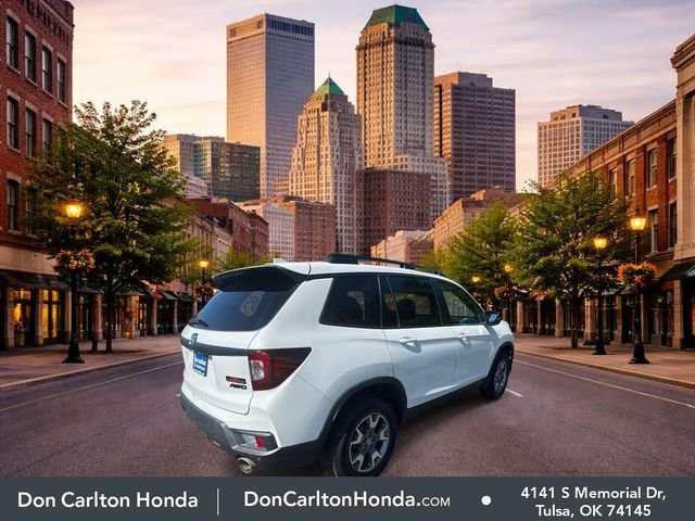 Used 2022 Platinum White Pearl Honda TrailSport image 4