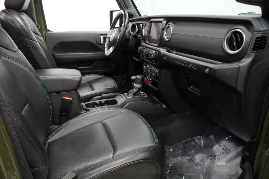 Used 2023 Green Jeep Rubicon 4xe image 41