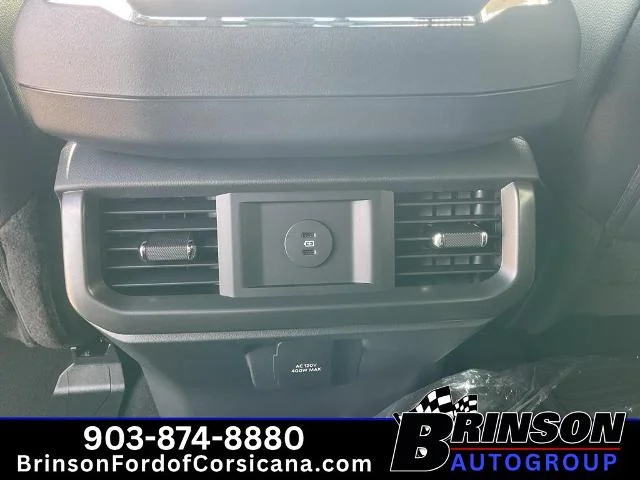 New 2026 Oxford White Ford Lariat® image 31