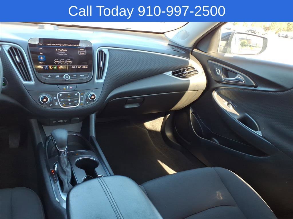 Used 2025 Mosaic Black Metallic Chevrolet 1LT image 13
