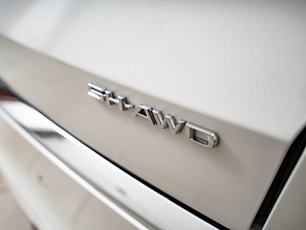 New 2026 Platinum White Pearl Acura Advance Package image 20