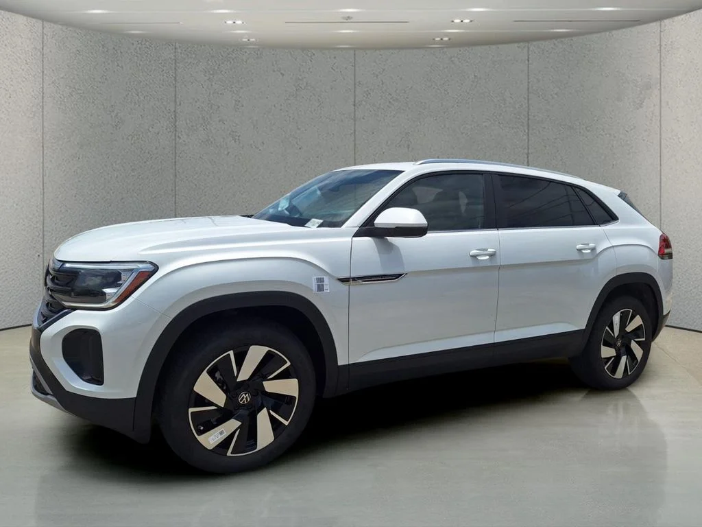 2026 Volkswagen Atlas Cross Sport 2.0T SE w/Tech's photo