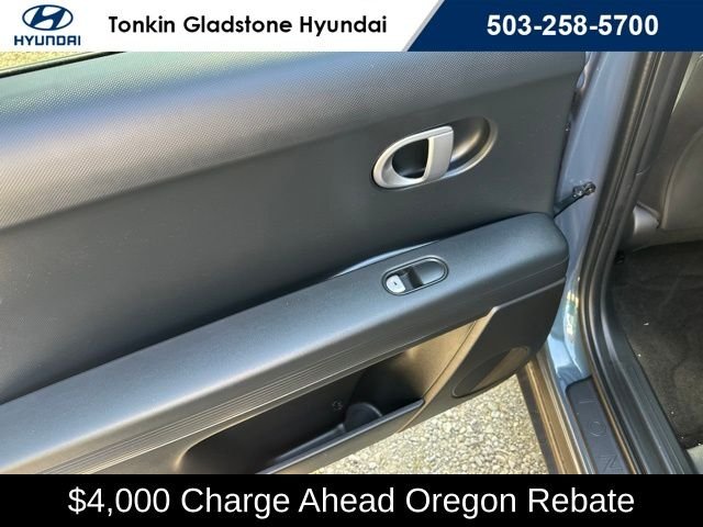 Certified Used 2024 Teal Hyundai SE image 14