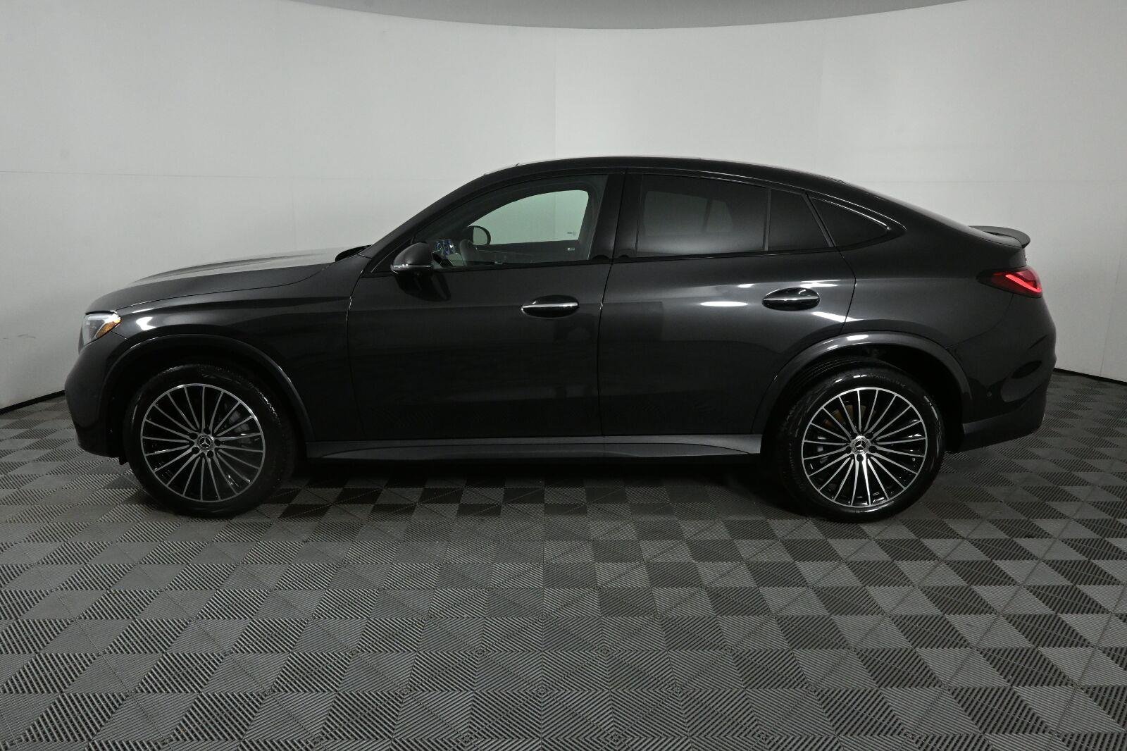 Certified Used 2026 Graphite Grey Metallic Mercedes-Benz GLC 300 image 2