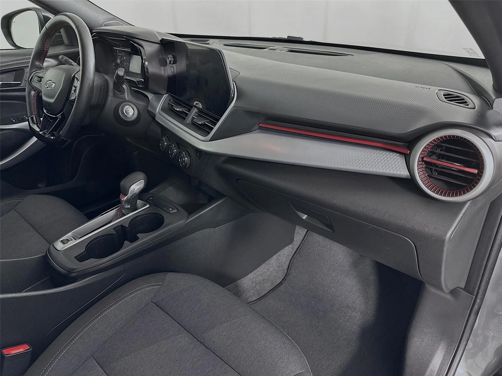 Used 2024 Sterling Gray Metallic Chevrolet 1RS image 28