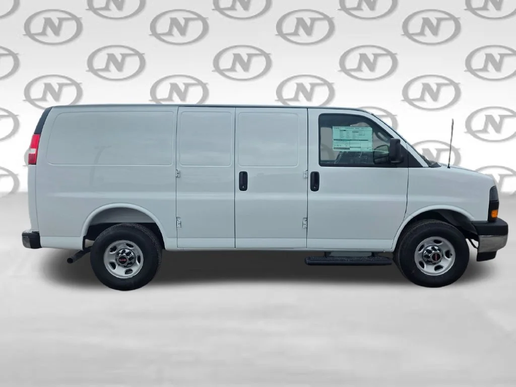 2026 GMC Savana Cargo Work Van - Photo 13