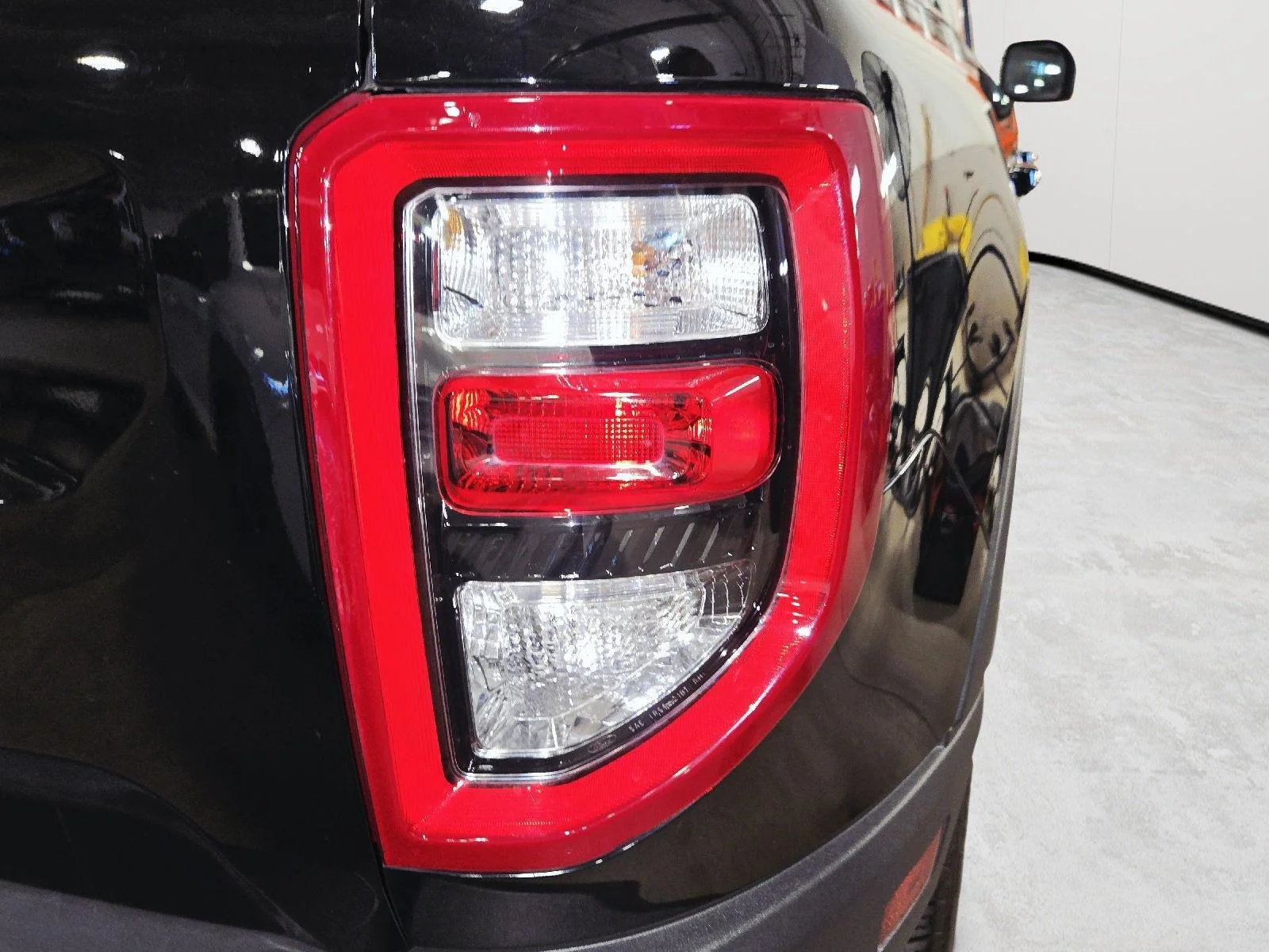 Used 2023 Shadow Black Ford Outer Banks image 63