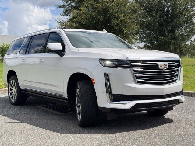 Used 2023 White Cadillac Premium Luxury Platinum image 14