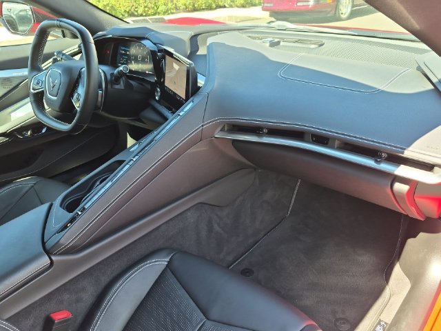 Used 2022 TORCH RED Chevrolet 2LT image 29