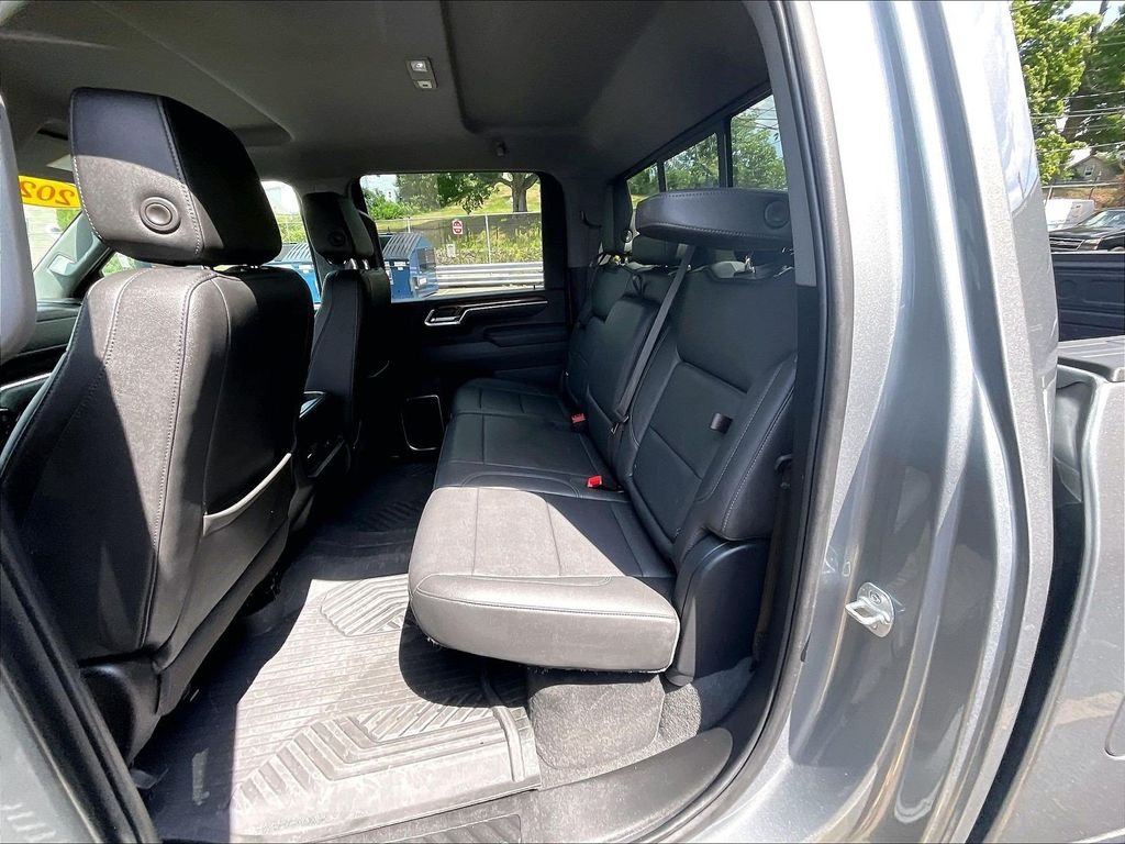 Used 2025 Gray Chevrolet LT image 15