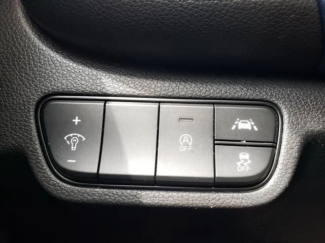 Used 2023 Black Kia S image 26