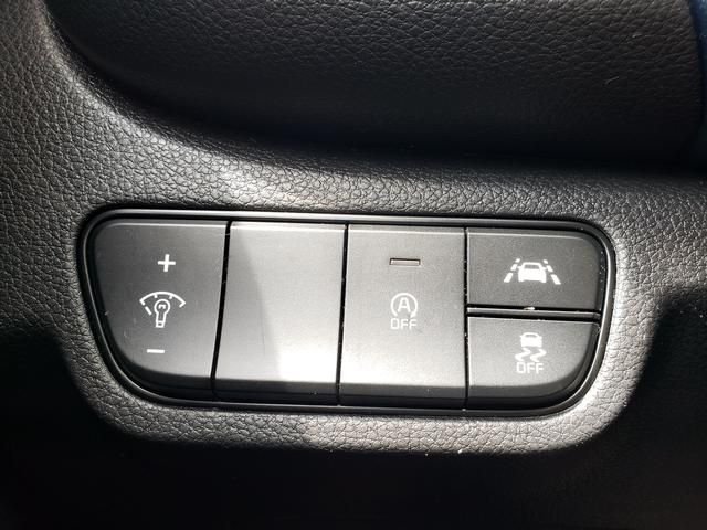 Used 2023 Black Kia S image 26