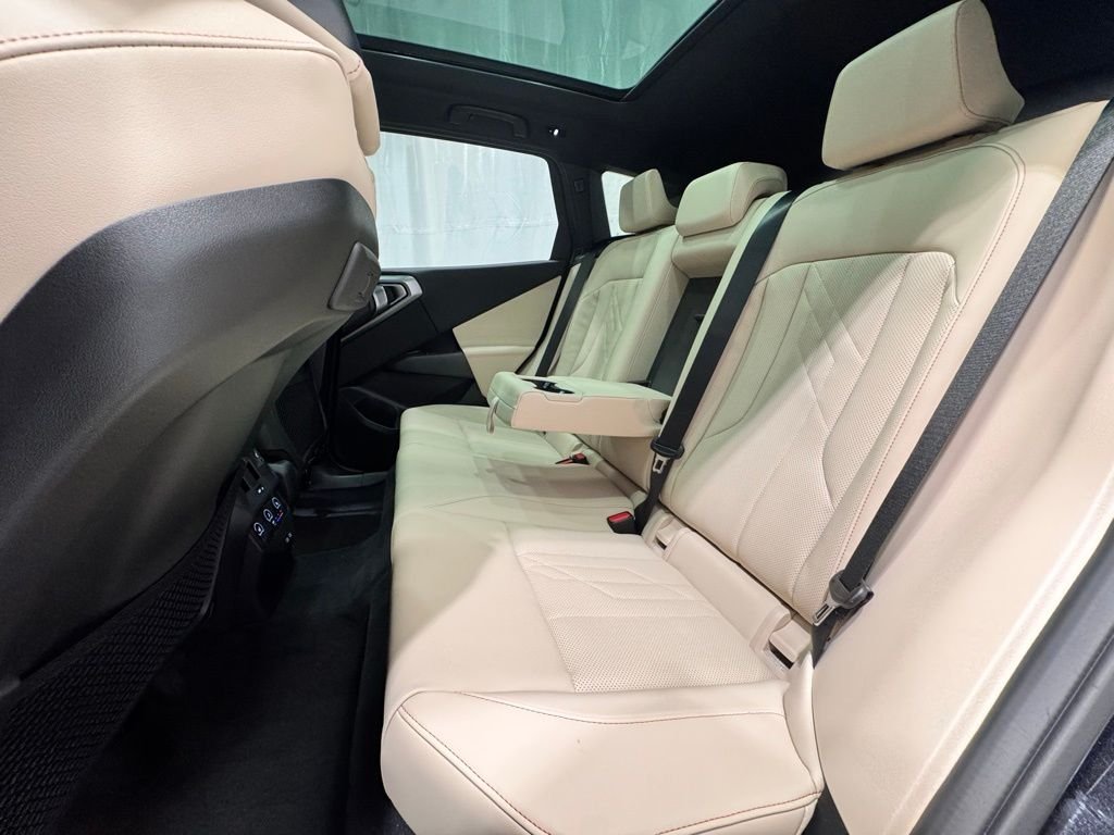 New 2026 Black Sapphire Metallic BMW 30 xDrive image 21
