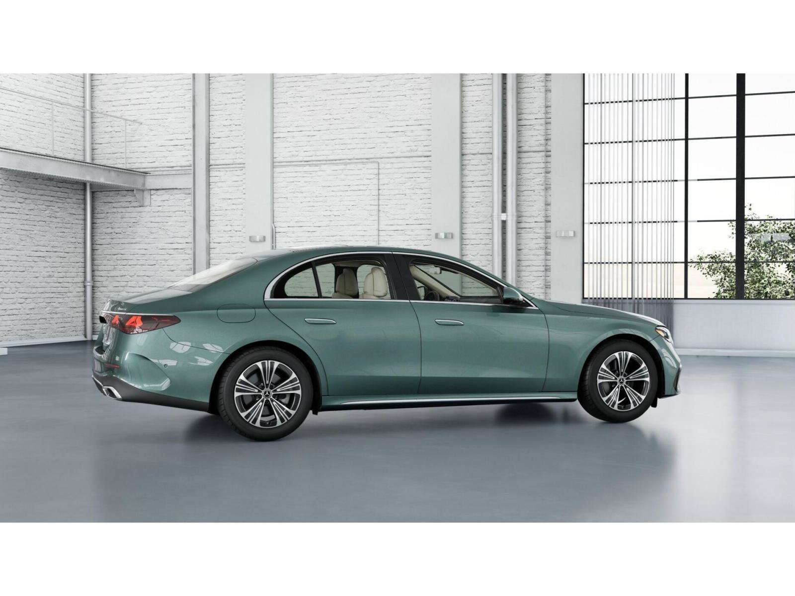 New 2027 Verde Silver Metallic Mercedes-Benz E 350 4MATIC® Sedan image 18