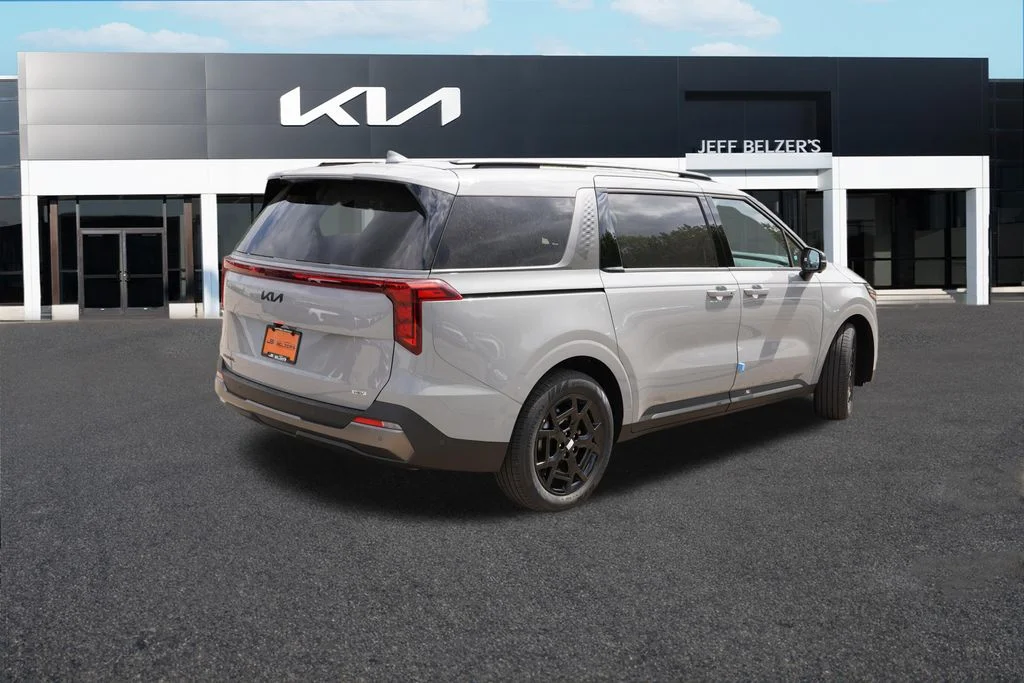 New 2027 Ceramic Silver Kia SX image 3