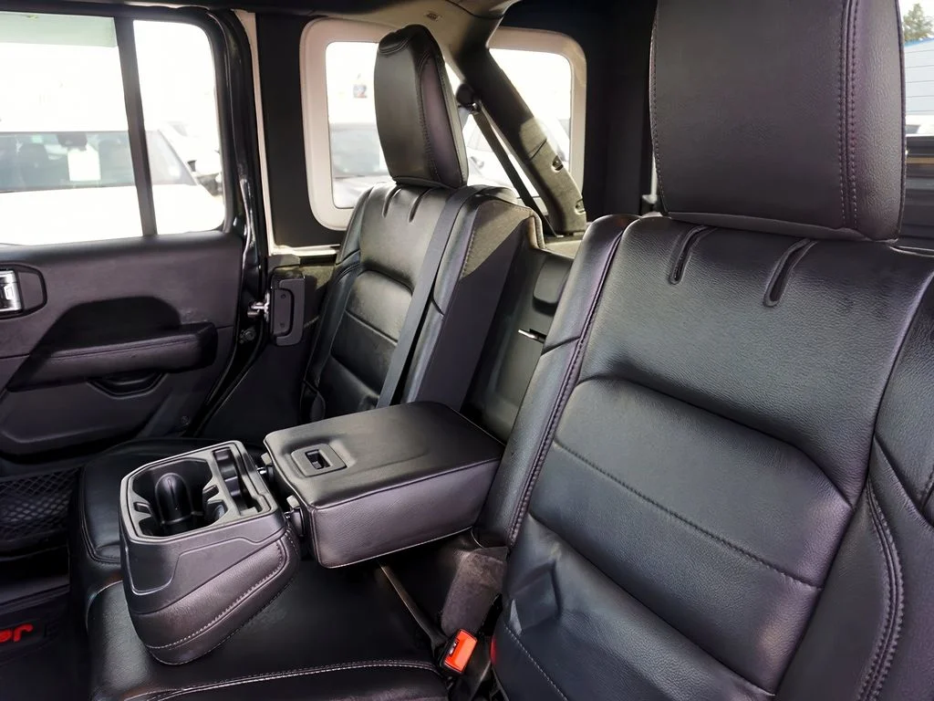 2020 Jeep Wrangler Unlimited Sahara Altitude - Photo 37