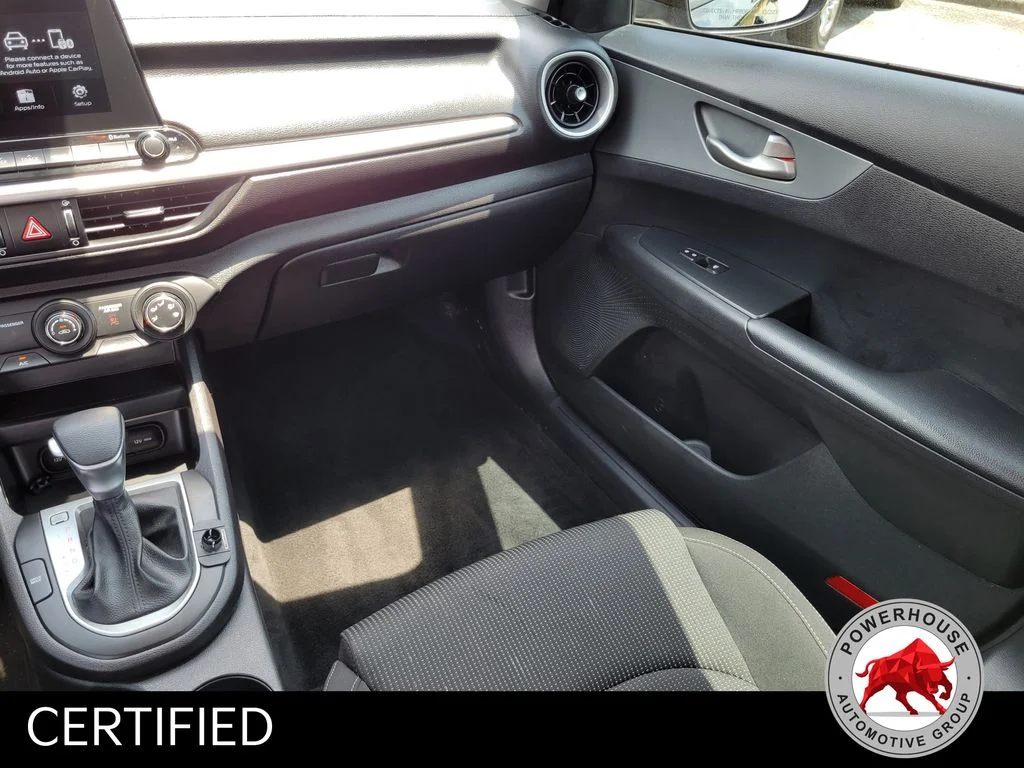 Used 2021 Black Kia LXS image 19